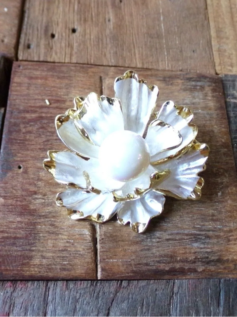 White Flower Brooch Pin with pearl center and gold trim. White floral fashion
